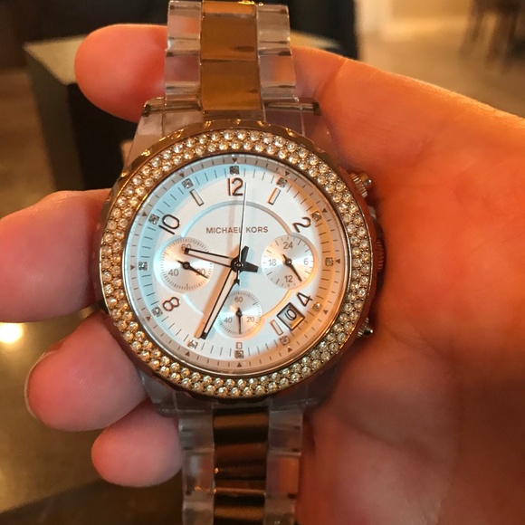 Michael Kors watch - Picture 1 of 2